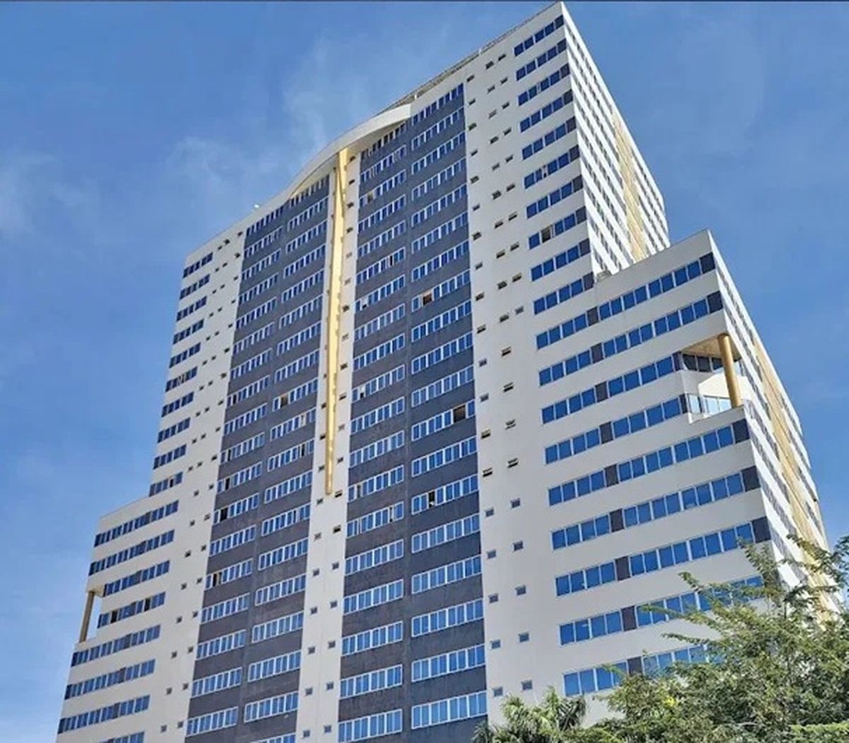 Edifício New Tower Plaza, em Maringá